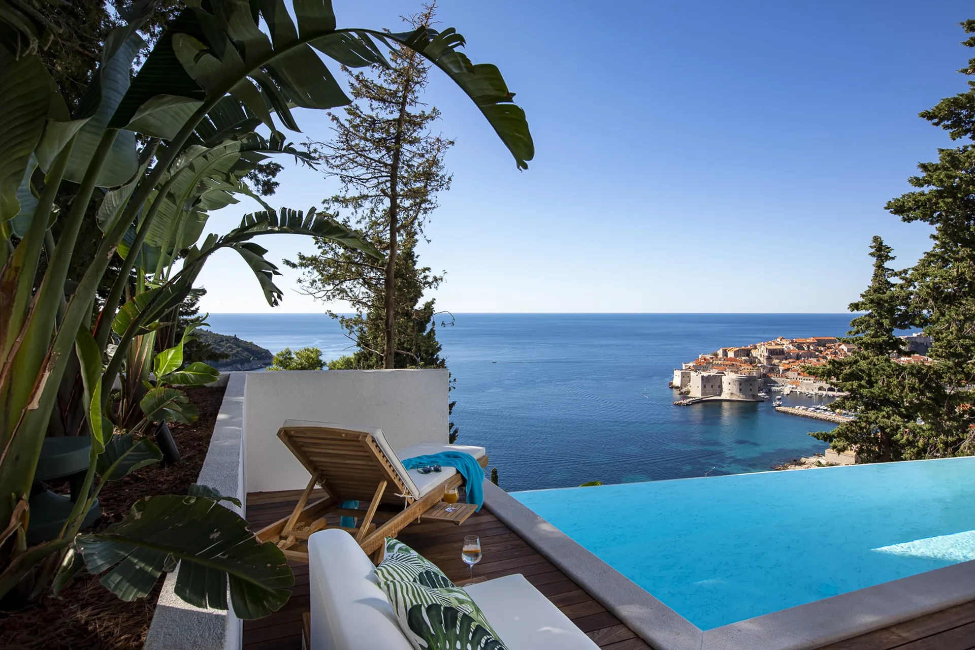 Infinity pool with sea and Old Town view at Villa Exclusive Dubrovnik, close to Dubrovnik Old Town