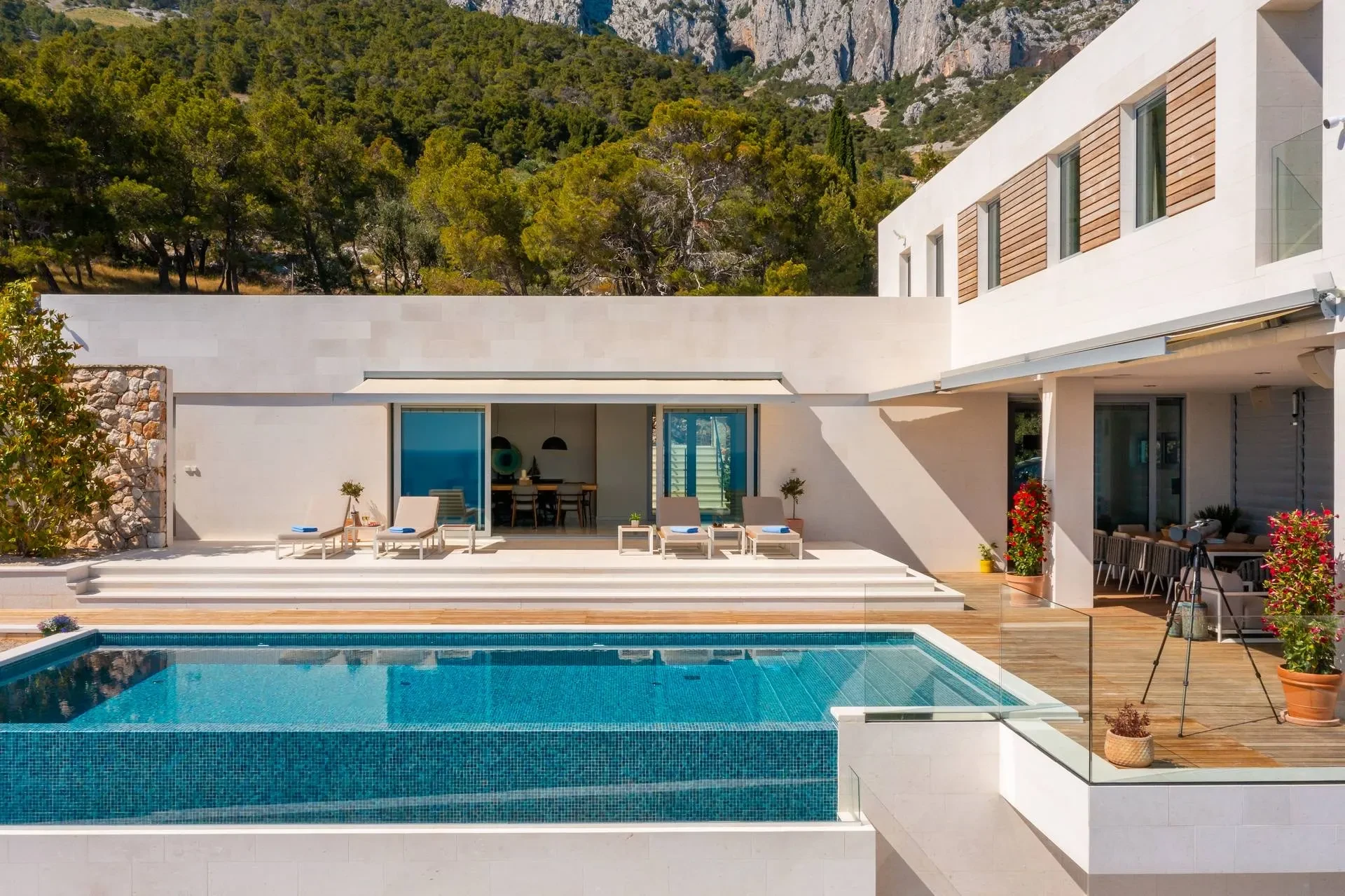 Villa Andromeda by Croatia Finest Holidays - modern villa with swimming pool on island Hvar