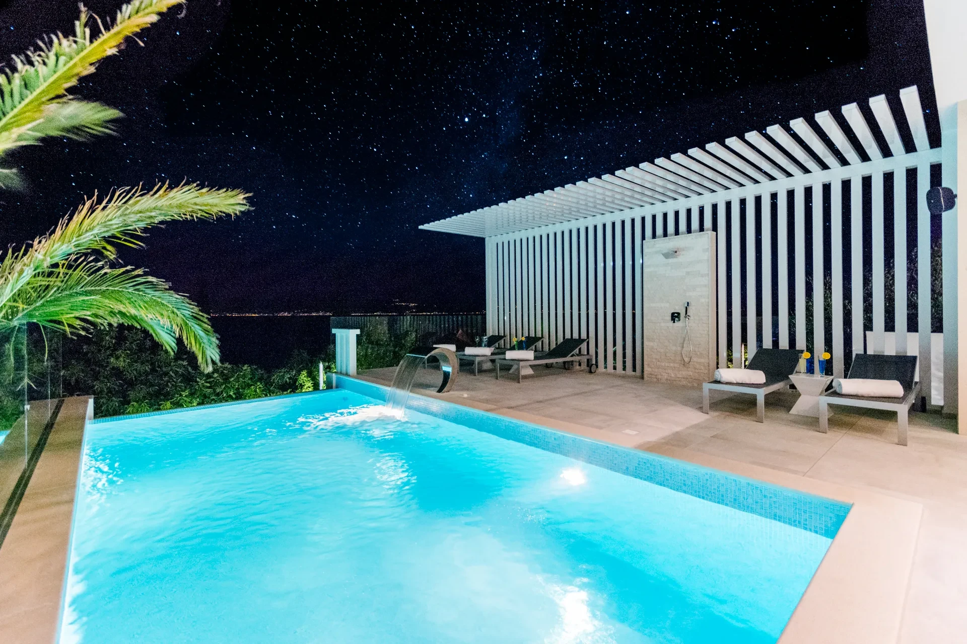 Villa Brac Peace by Croatia Finest Holidays - modern villa with swimming pool on island Brac Sutivan