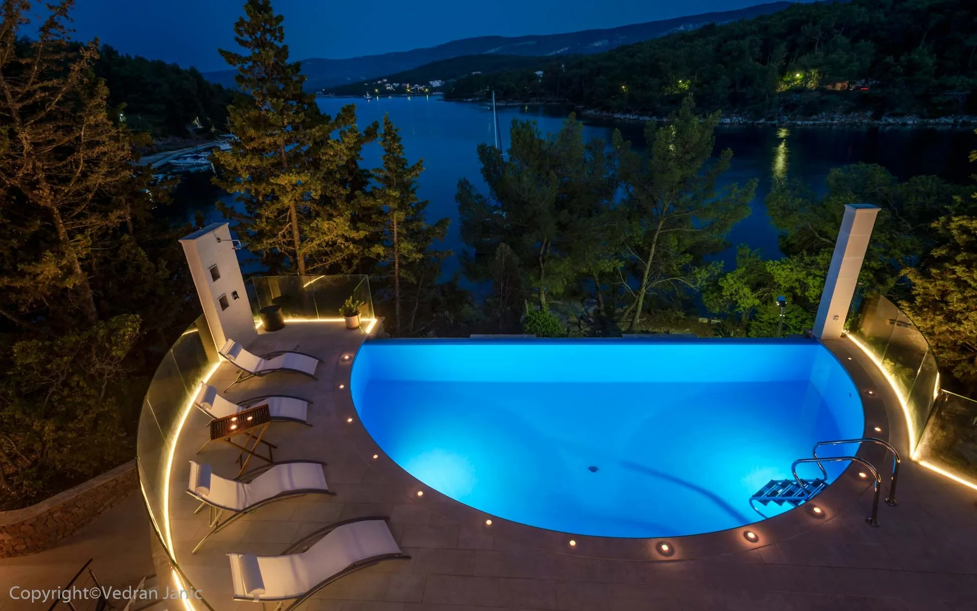 Villa Cora by Croatia Finest Holidays – luxury villa with swimming pool and sauna by the sea – island Hvar