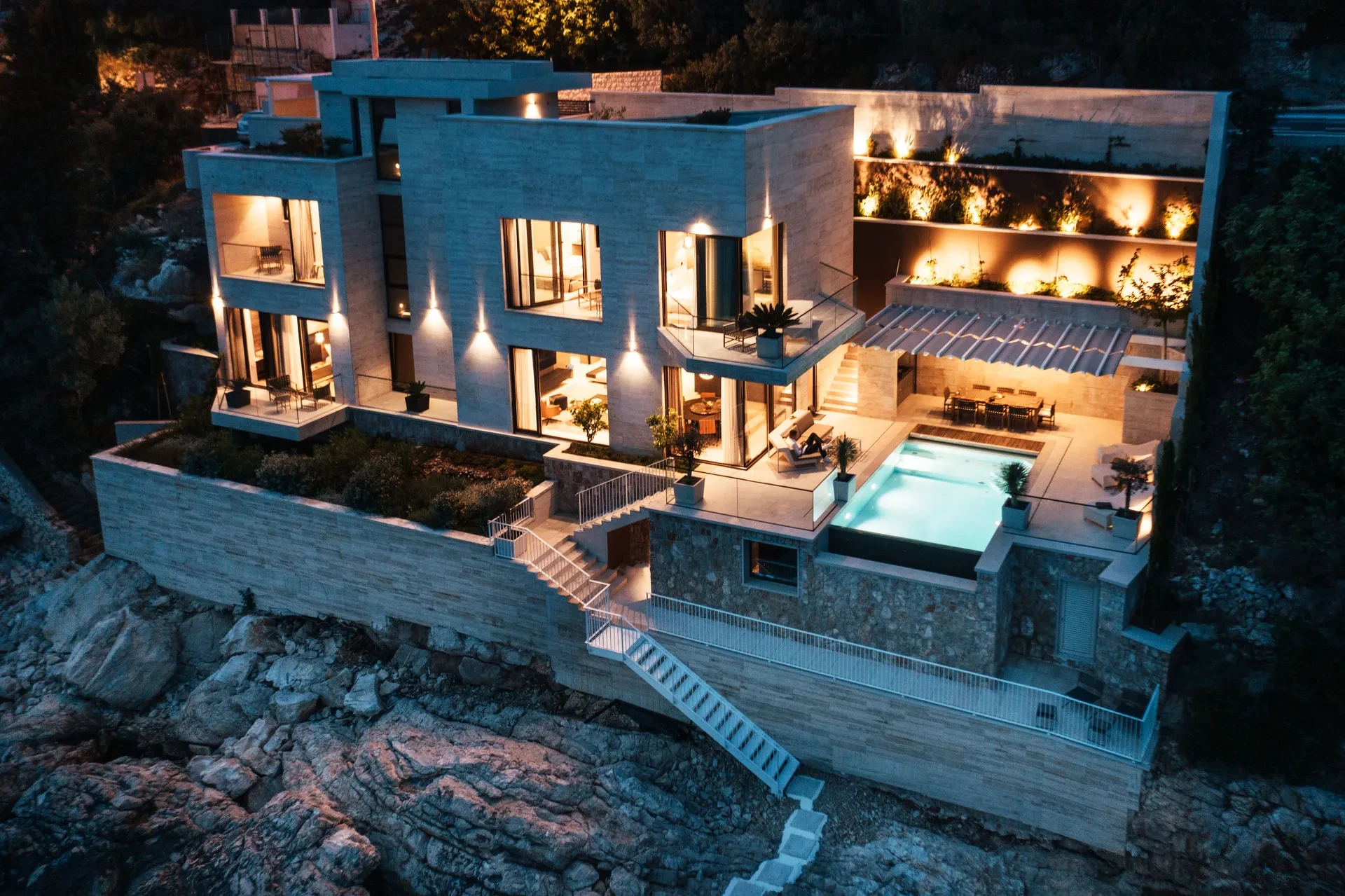 Villa Crescendo by Croatia Finest Holidays - waterfront luxury villa with outdoor swimming pool in Dubrovnik