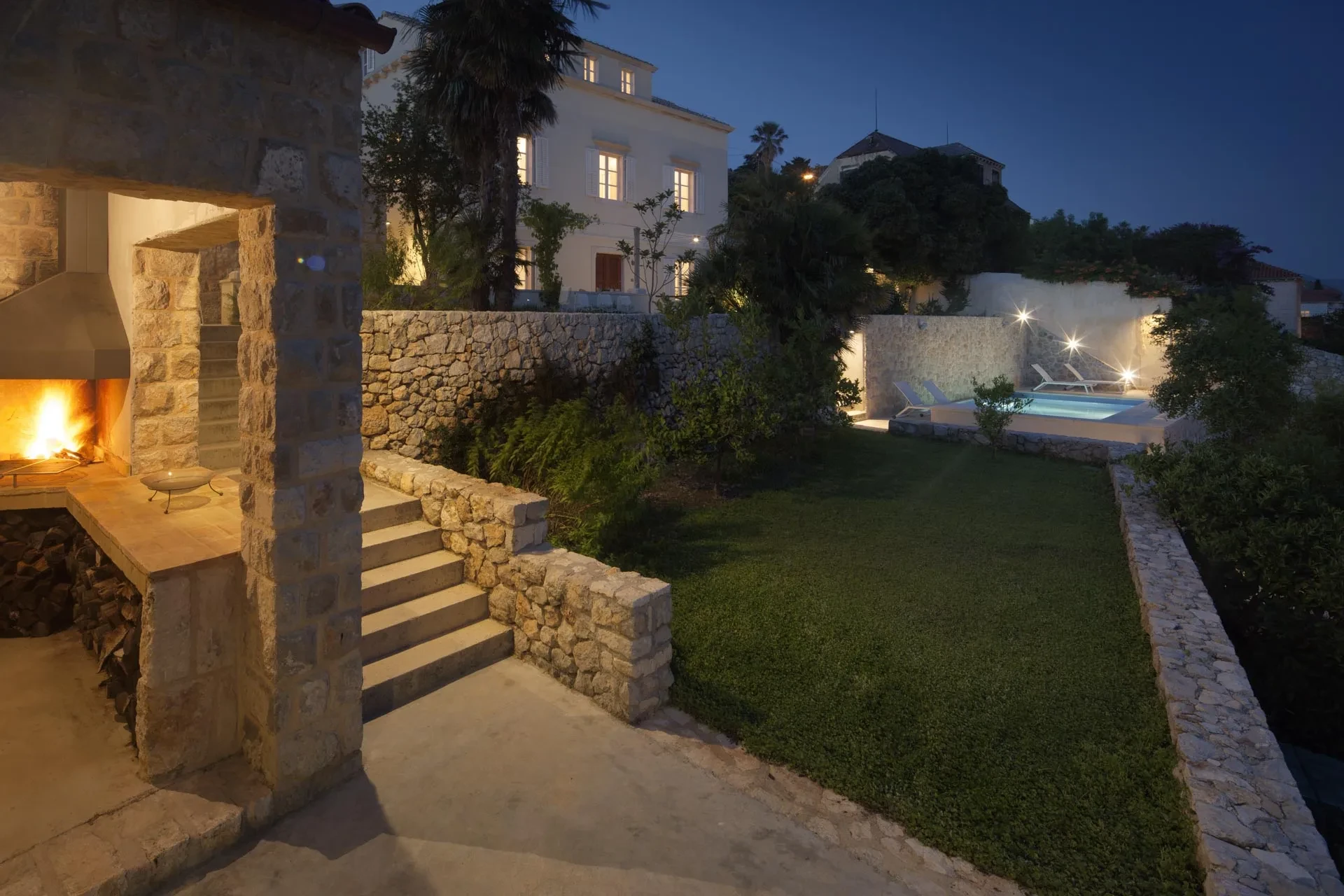 Villa Dubrovnik Retreat by Croatia Finest Holidays - villa with outdoor swimming pool and mediterranean garden in Dubrovniik