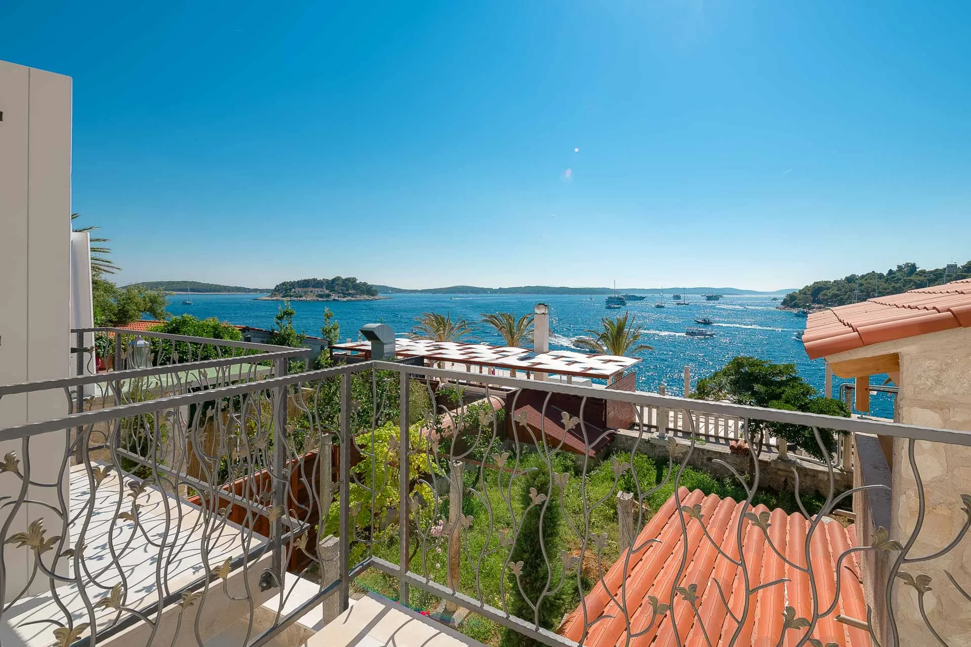 Villa Gariful by Croatia Finest Holidays - smart luxury villa with outdoor jacuzzi in town Hvar on island Hvar