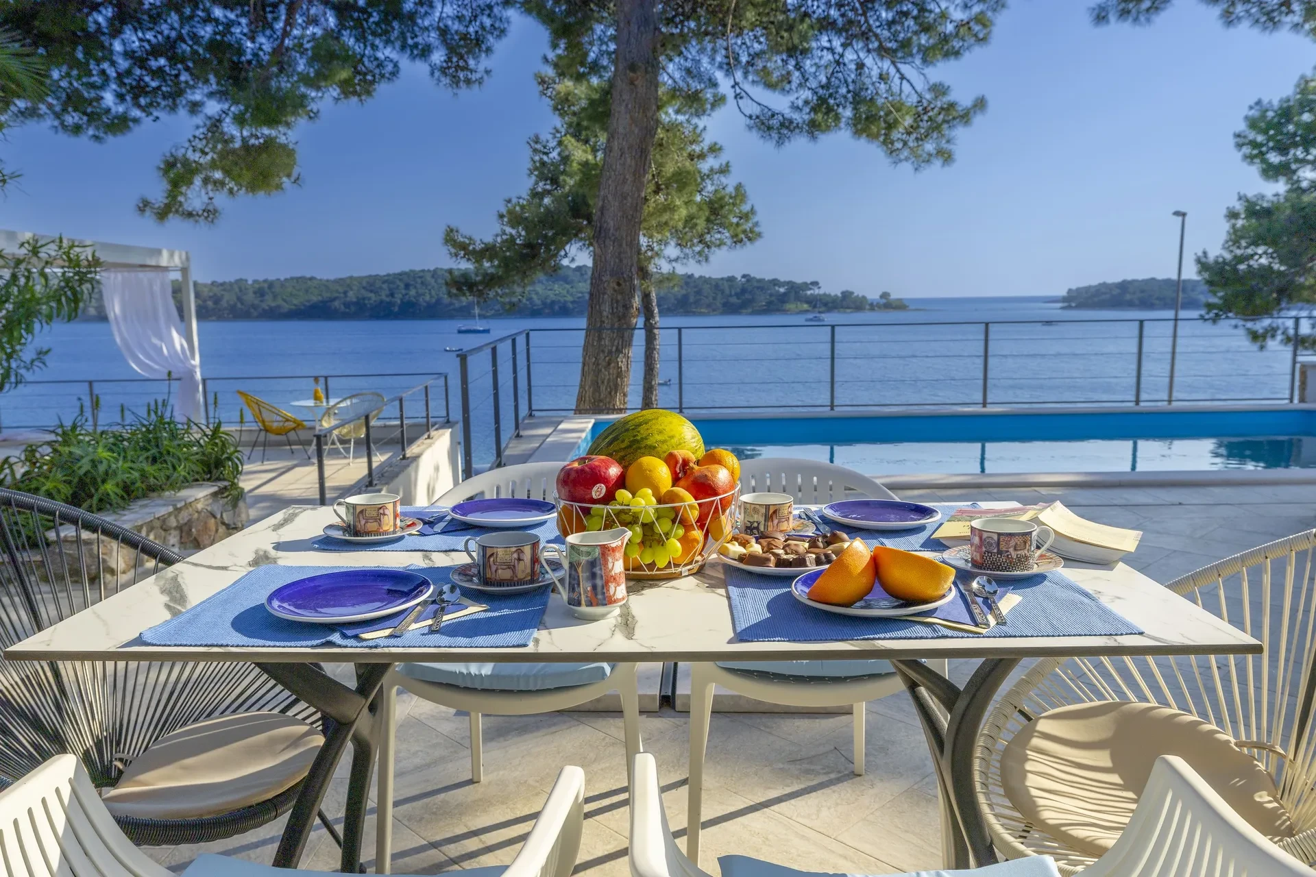 Villa Hana by Croatia Finest Holidays - waterfront villa with swimming pool on Mali Losinj