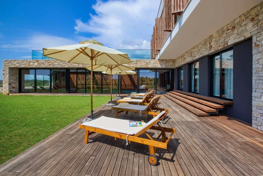 Villa Yellow Tree in Istra by Croatia Finest Holidays - luxury Villa Yellow Tree with indoor pool in countryside