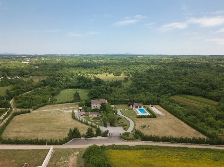 Villa Stancia Contrada - with outdoor swimming pool, sauna, gym and game room by Croatia Finest Holidays
