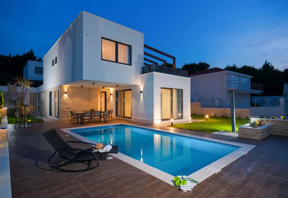 Villa Trogir Twins 2