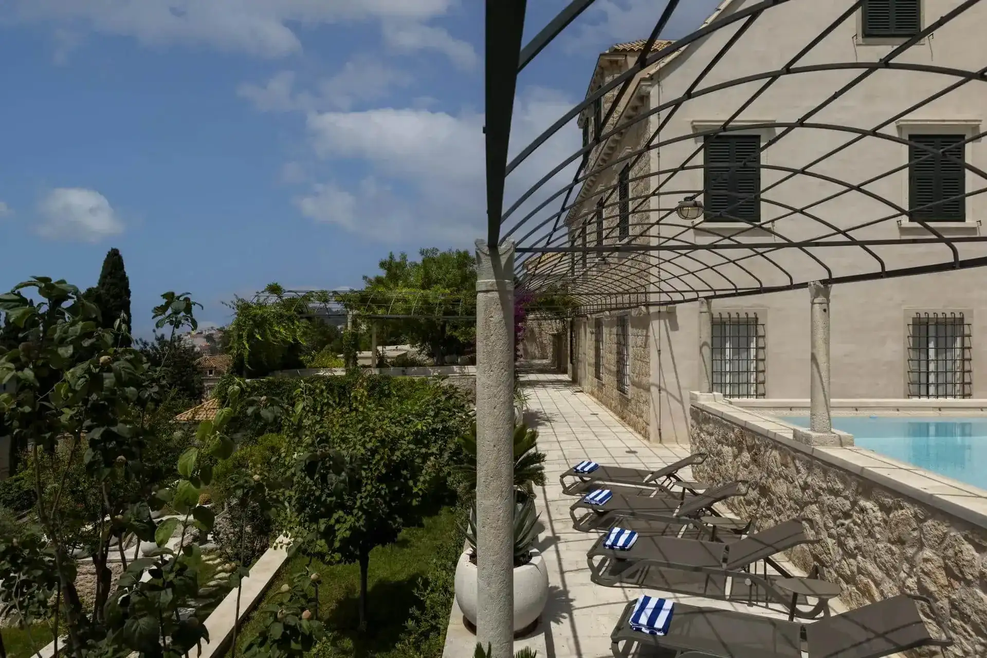 Villa Bloom by Croatia Finest Holidays - traditional luxury villa with wellness and pool in Dubrovnik