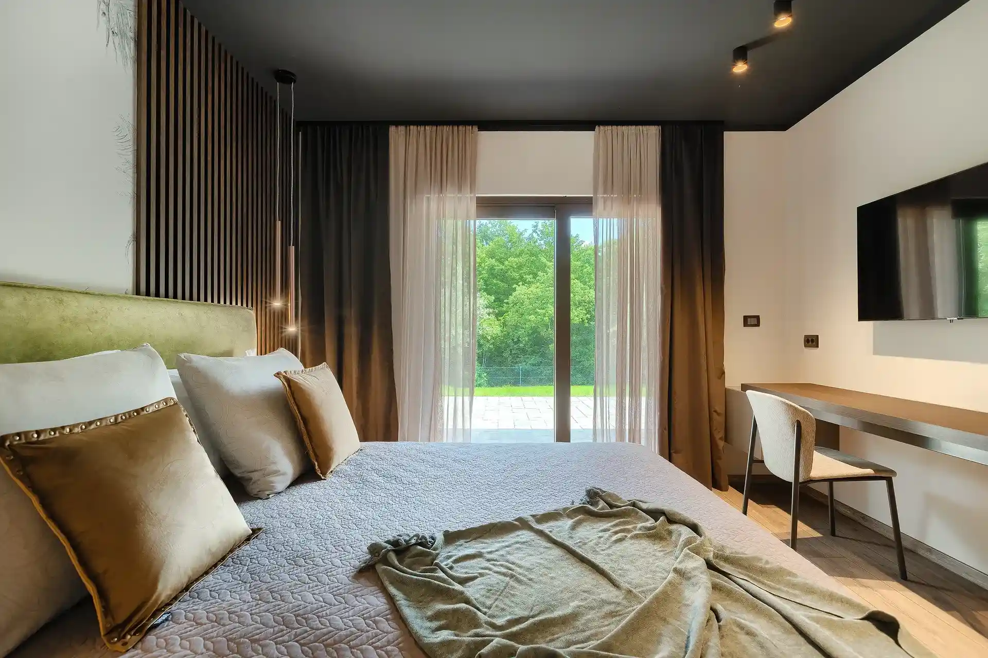 Villa Nature's Retreat by Croatia Finest Holidays - luxury villa with outdoor swimming pool in Istra