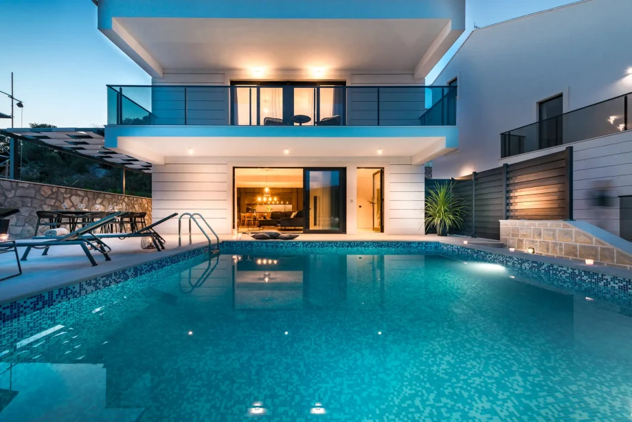Villa Demoiselle 1