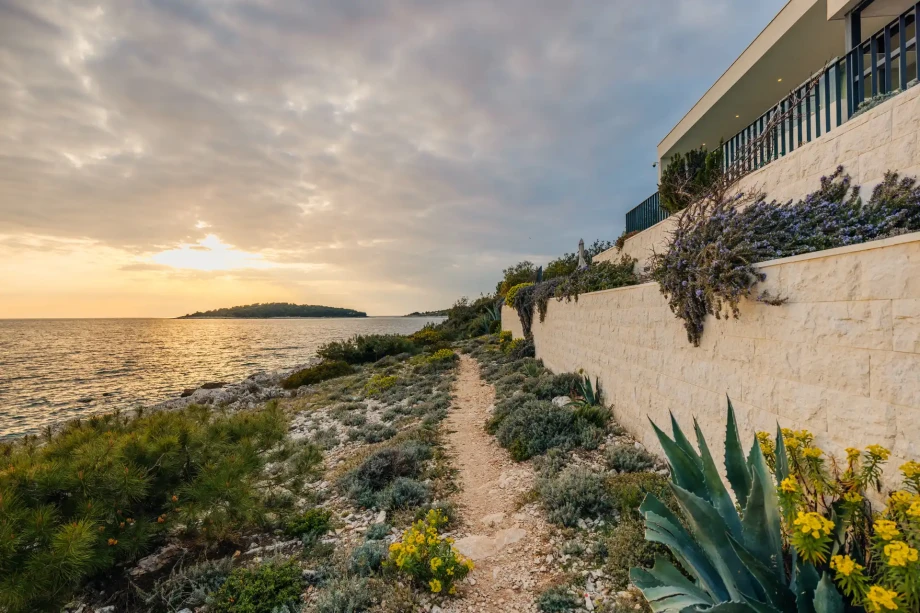 Villa Miracle by Croatia Finest Holidays - waterfront luxury villa with outdoor swimming pool and wellness