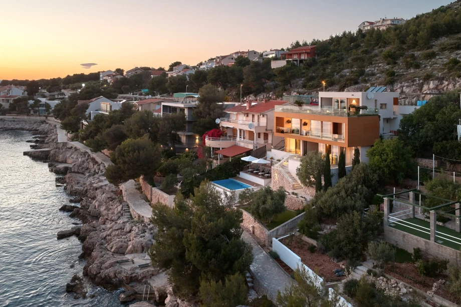 Villa Magic Primosten by Croatia Finest Holidays - waterfront luxury villa with outdoor swimming pool in Primosten