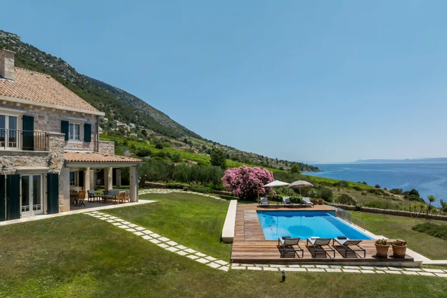 Villa Beachfront Oasis by Croatia Finest Holidays - villa with private property and swimming pool by the beach on island Brac