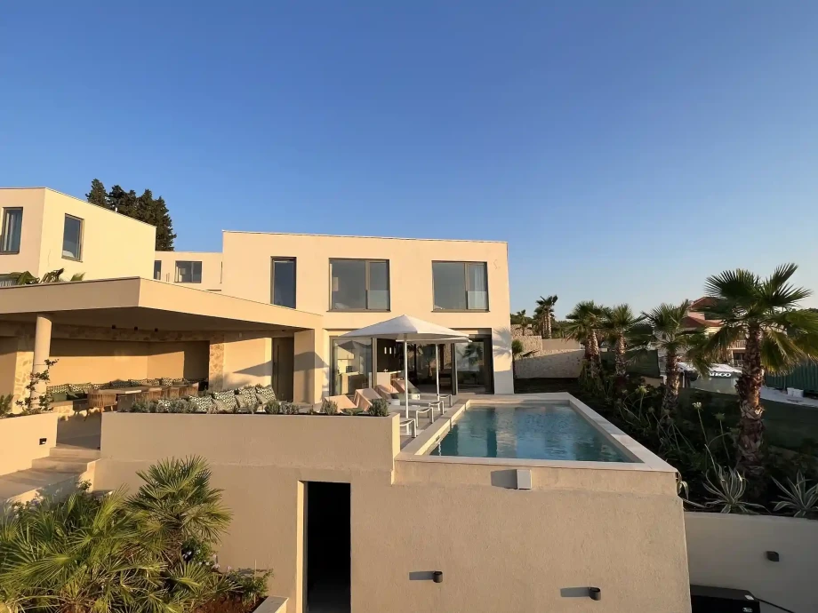 Exterior of Villa Sutivan Horizon with private pool and Mediterranean garden.