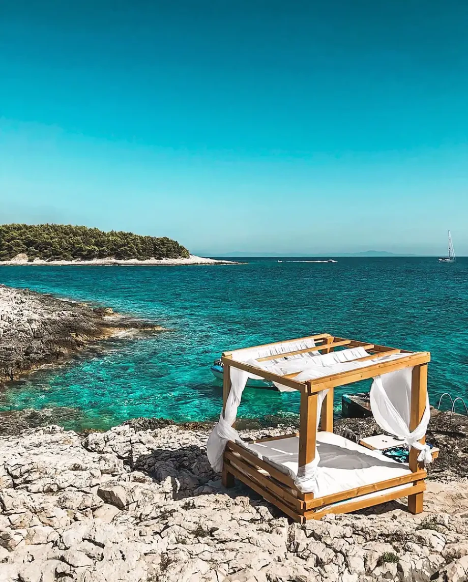 Where Global Stars Walk Unnoticed: How the World's Most Visible Figures Reclaim Their Privacy in Croatia